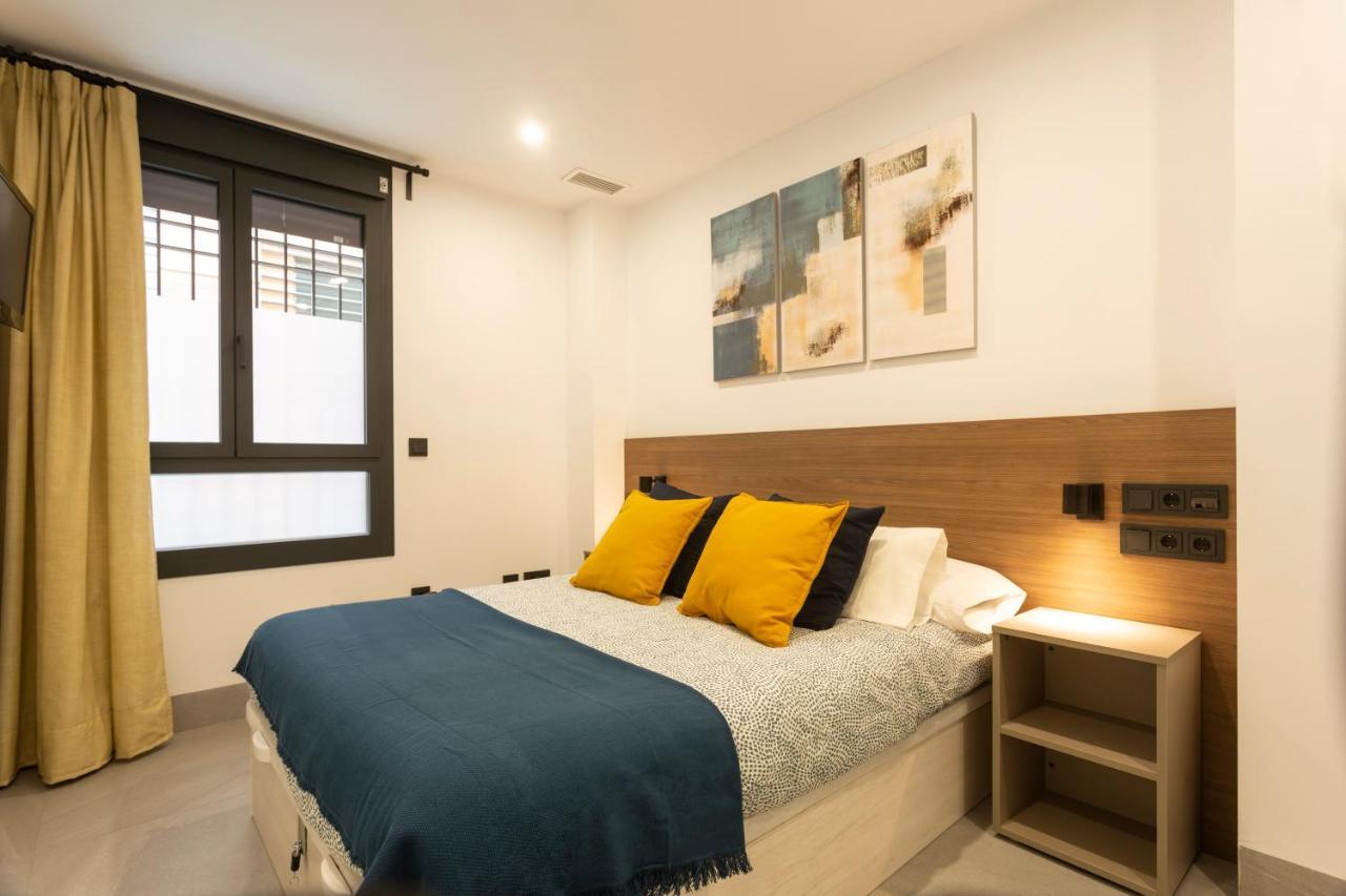 Apartamentos Bajeles Sevilla Urban Екстериор снимка