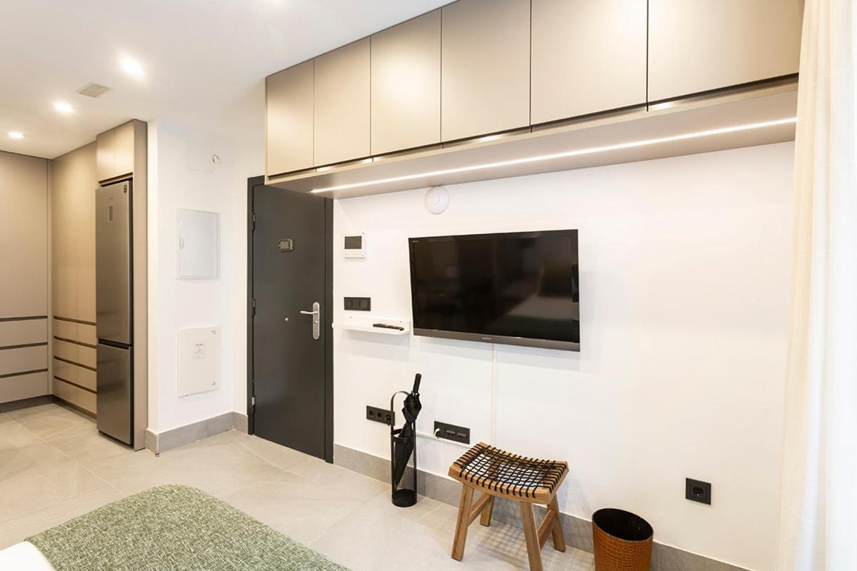 Apartamentos Bajeles Sevilla Urban Екстериор снимка